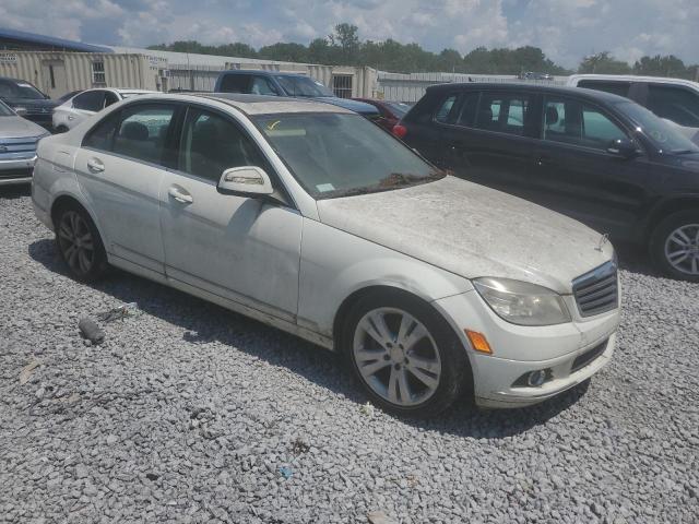 Снимка 4 от търг – 2009 MERCEDES-BENZ C с VIN WDDGF54X29F235484