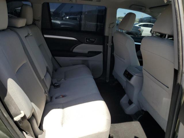 Photo 11 from auction – 2017 TOYOTA HIGHLANDER with VIN 5TDZARFH4HS031430