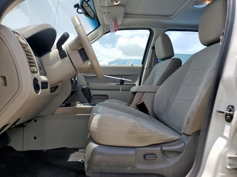 Photo 7 from auction – 2012 FORD ESCAPE with VIN 1FMCU0DG2CKA93696
