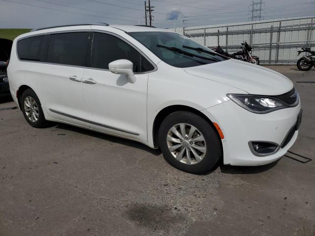 Photo 4 from auction – 2018 CHRYSLER PACIFICA T with VIN 2C4RC1EG0JR111049