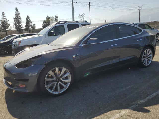 TESLA MODEL 3 2018 with VIN 5YJ3E1EA4JF042664 - Photo from auction