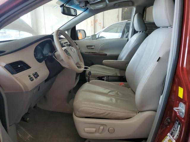 Photo 7 from auction – 2011 TOYOTA SIENNA XLE with VIN 5TDYK3DC8BS024209