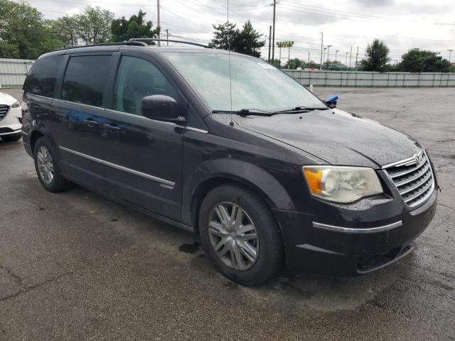 Photo 4 from auction – 2010 CHRYSLER TOWN & COU with VIN 2A4RR5DX4AR279911