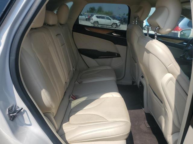 Photo 11 from auction – 2016 LINCOLN MKC SELECT with VIN 5LMCJ2D97GUJ12482