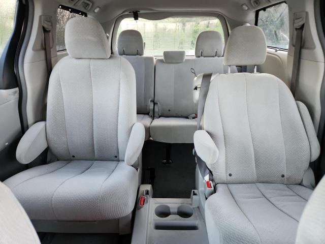Photo 10 from auction – 2011 TOYOTA SIENNA LE with VIN 5TDKK3DC1BS013087