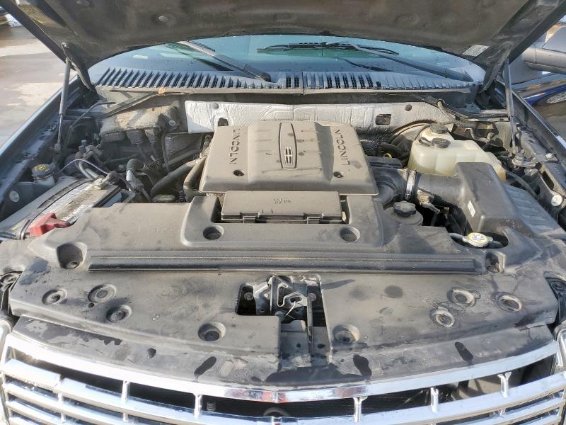 Photo 12 from auction – 2012 LINCOLN NAVIGATOR with VIN 5LMJJ2H55CEL05507