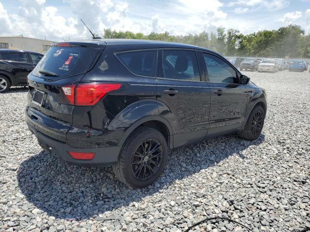 Photo 3 from auction – 2019 FORD ESCAPE S with VIN 1FMCU0F73KUB21411