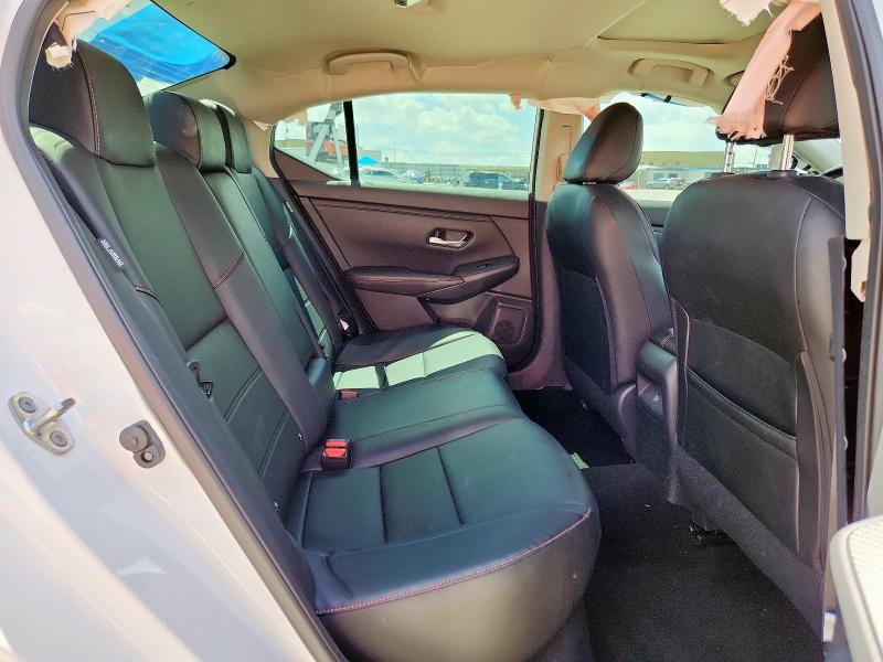 Photo 10 from auction – 2022 NISSAN SENTRA SR with VIN 3N1AB8DV3NY315670