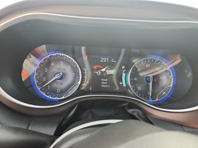 Photo 9 from auction – 2017 CHRYSLER PACIFICA T with VIN 2C4RC1EG4HR623696