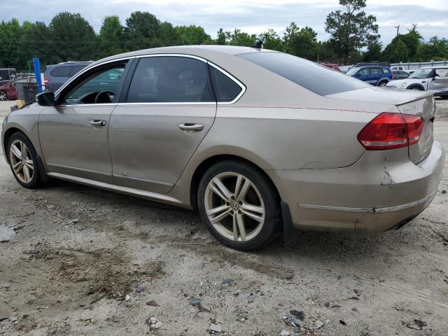 Photo 2 from auction – 2015 VOLKSWAGEN PASSAT SEL with VIN 1VWCT7A31FC082850