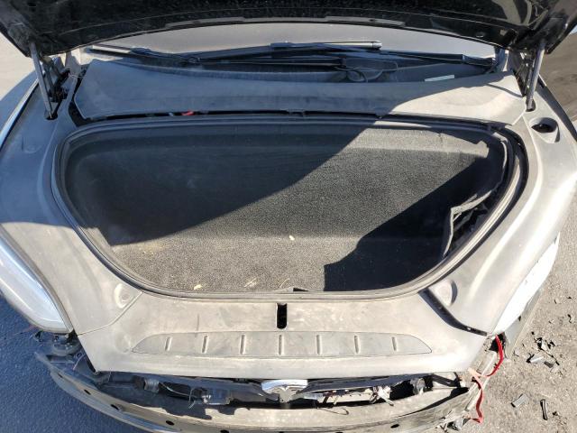 Photo 12 from auction – 2020 TESLA MODEL X with VIN 5YJXCBE21LF305119