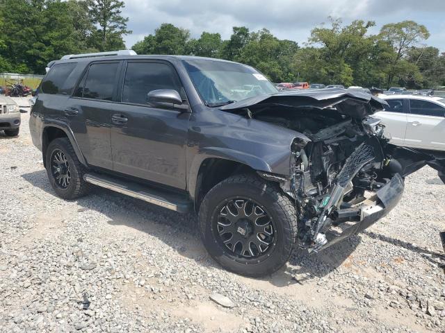 Photo 4 from auction – 2017 TOYOTA 4RUNNER SR with VIN JTEZU5JR3H5160986