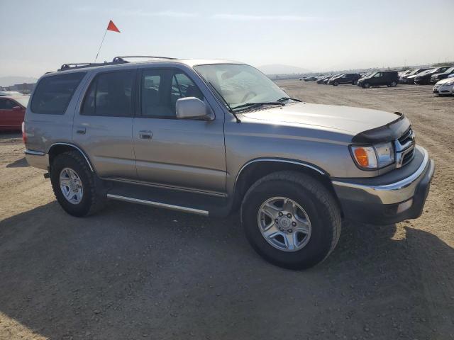 Photo 4 from auction – 2002 TOYOTA 4RUNNER SR with VIN JT3GN86R720240318