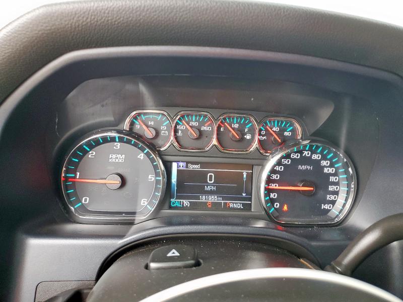Photo 9 from auction – 2018 CHEVROLET SILVERADO with VIN 3GCUKREC4JG193768