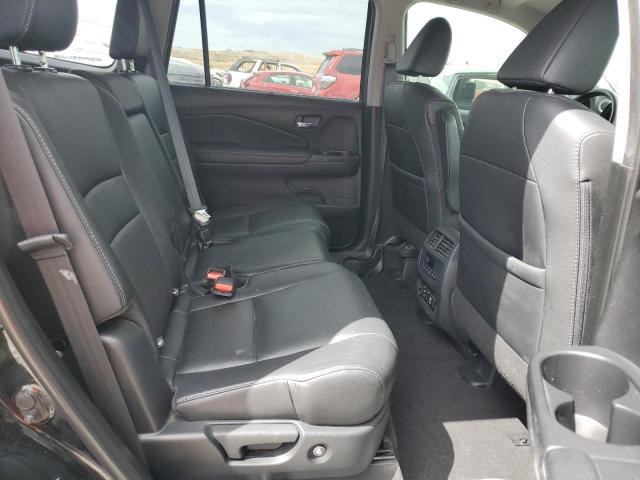 Photo 10 from auction – 2018 HONDA PILOT TOUR with VIN 5FNYF5H99JB002768