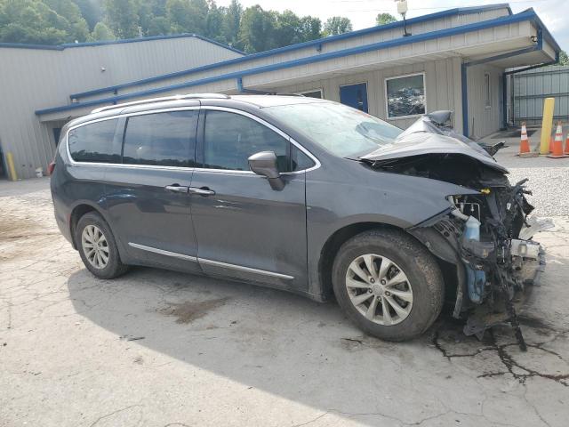 Photo 4 from auction – 2018 CHRYSLER PACIFICA TOURING L with VIN 2C4RC1BG0JR234015