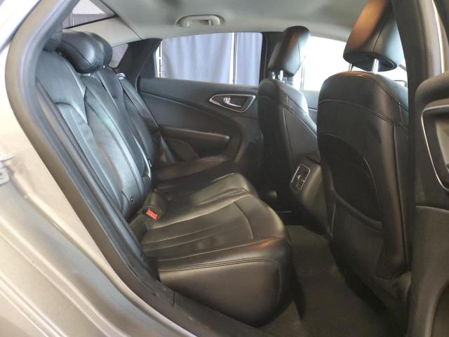 Photo 10 from auction – 2015 CHRYSLER 200 C with VIN 1C3CCCEG4FN584253