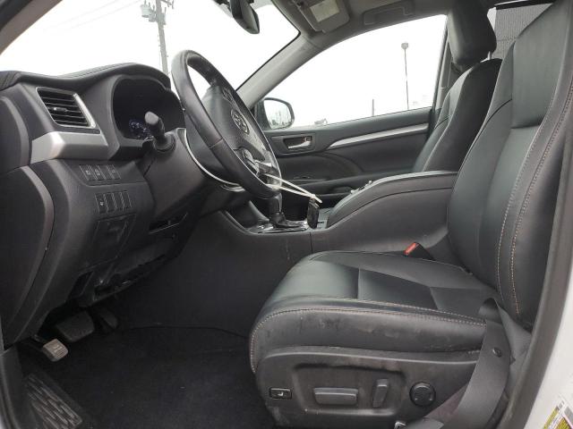 Снимка 7 от търг – 2017 TOYOTA HIGHLANDER с VIN 5TDJZRFH0HS455970