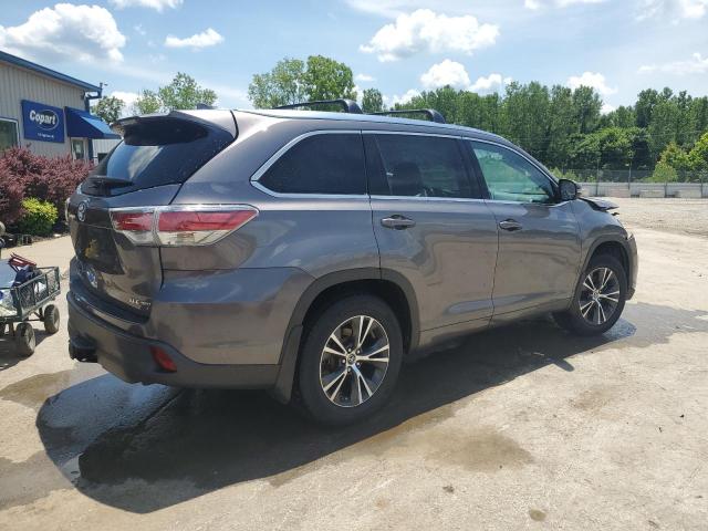 Photo 3 from auction – 2016 TOYOTA HIGHLANDER with VIN 5TDJKRFHXGS317775