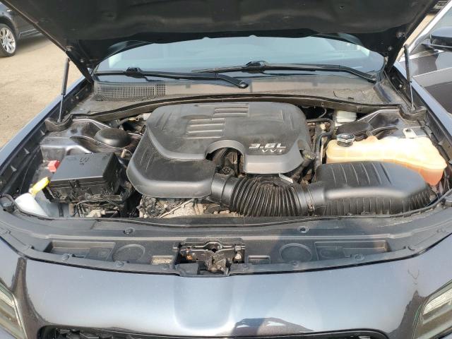 Photo 11 from auction – 2015 CHRYSLER 300 LIMITE with VIN 2C3CCAAG3FH756114