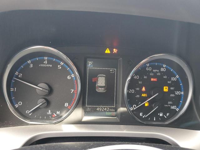 Photo 9 from auction – 2016 TOYOTA RAV4 LIMIT with VIN JTMYFREV3GJ062684