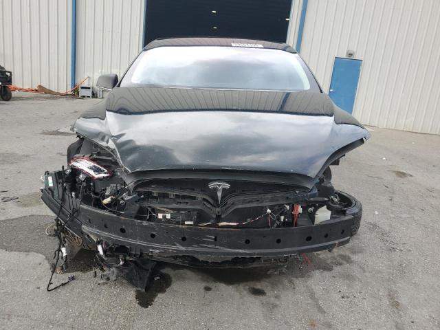 Photo 5 from auction – 2016 TESLA MODEL X with VIN 5YJXCAE21GF004060