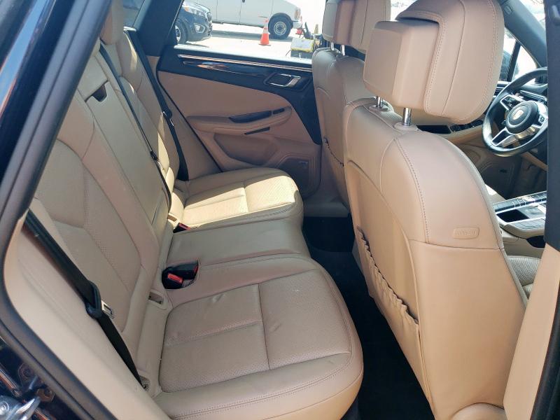 Photo 10 from auction – 2019 PORSCHE MACAN S with VIN WP1AB2A52KLB30267