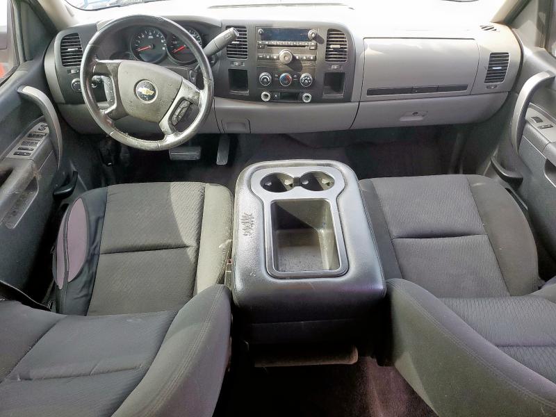 Photo 8 from auction – 2011 CHEVROLET SILVERADO with VIN 1GCRCREA7BZ206760