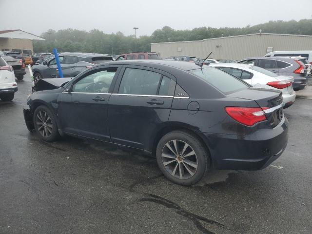 Фото 2 с аукциона – 2013 CHRYSLER 200 TOURIN с VIN 1C3CCBBB7DN609503