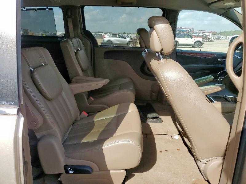 Photo 11 from auction – 2012 CHRYSLER TOWN & COU with VIN 2C4RC1CG6CR339188