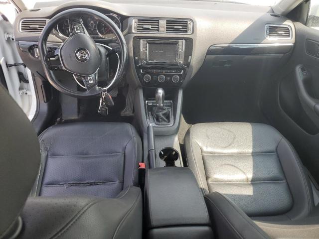Photo 8 from auction – 2017 VOLKSWAGEN JETTA SEL with VIN 3VWL17AJ5HM303386