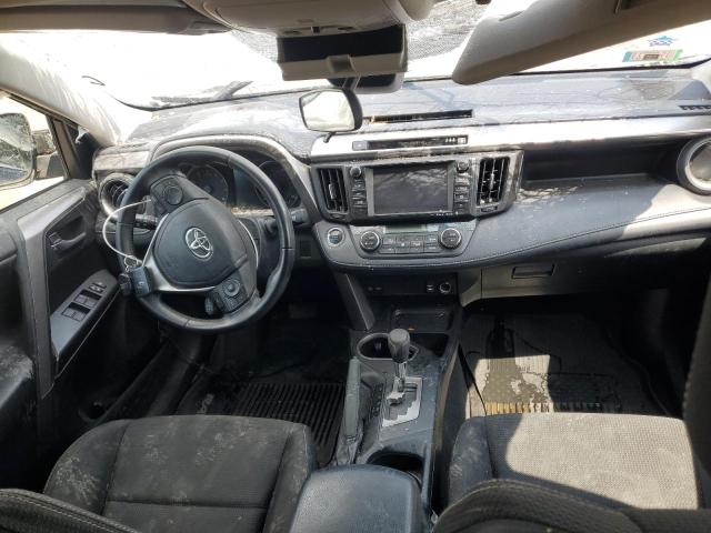 Photo 8 from auction – 2017 TOYOTA RAV4 XLE with VIN JTMRFREV6HJ704739