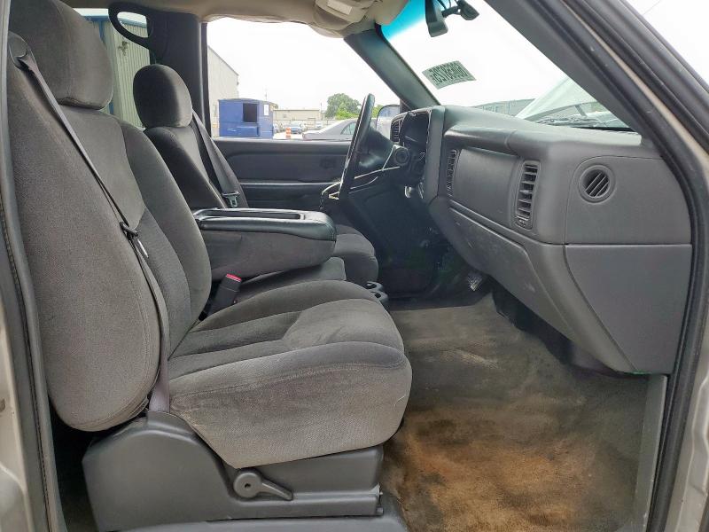 Photo 7 from auction – 2005 GMC NEW SIERRA C1500 with VIN 2GTEC13T451262818