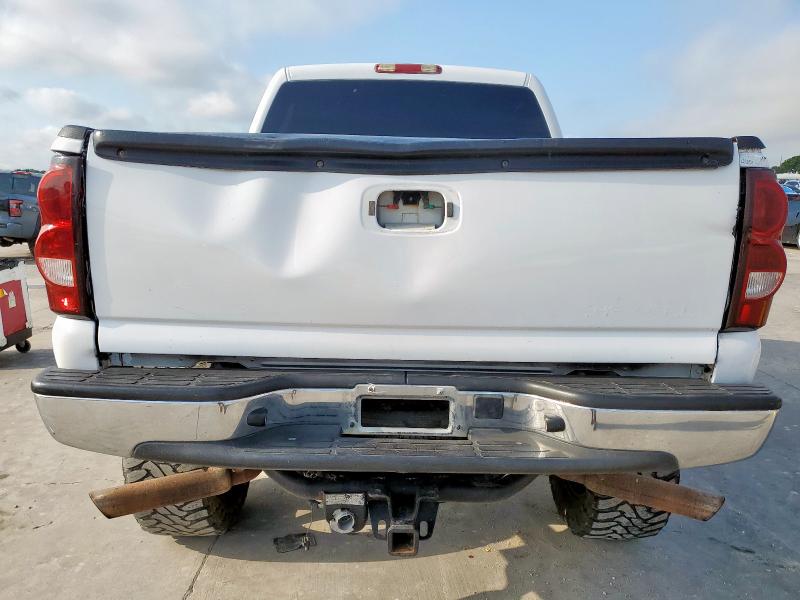 Photo 6 from auction – 2004 CHEVROLET SILVERADO with VIN 2GCEK13TX41387811