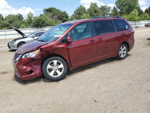 TOYOTA SIENNA LE 2017 with VIN 5TDKZ3DC6HS773018 - Photo from auction