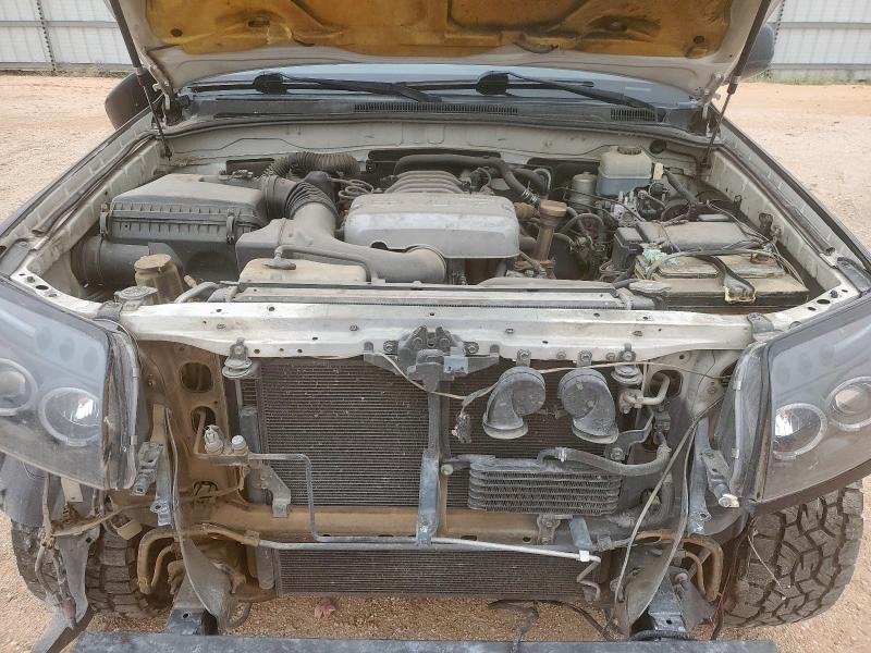 Photo 12 from auction – 2005 TOYOTA 4RUNNER with VIN JTEZT14R050024296