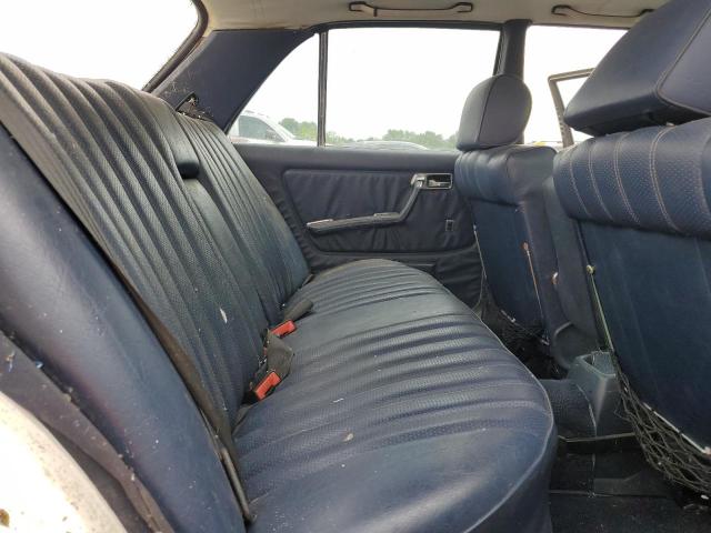 Photo 10 from auction – 1981 MERCEDES-BENZ 280 with VIN WDBAA33A4BB091125