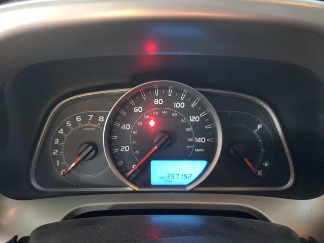 Photo 9 from auction – 2015 TOYOTA RAV4 LE with VIN JTMBFREV4FJ042786