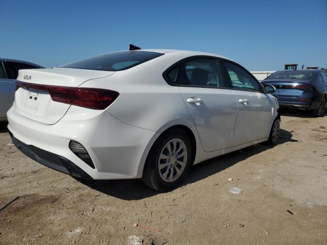 Photo 3 from auction – 2022 KIA FORTE FE with VIN 3KPF24AD1NE498401