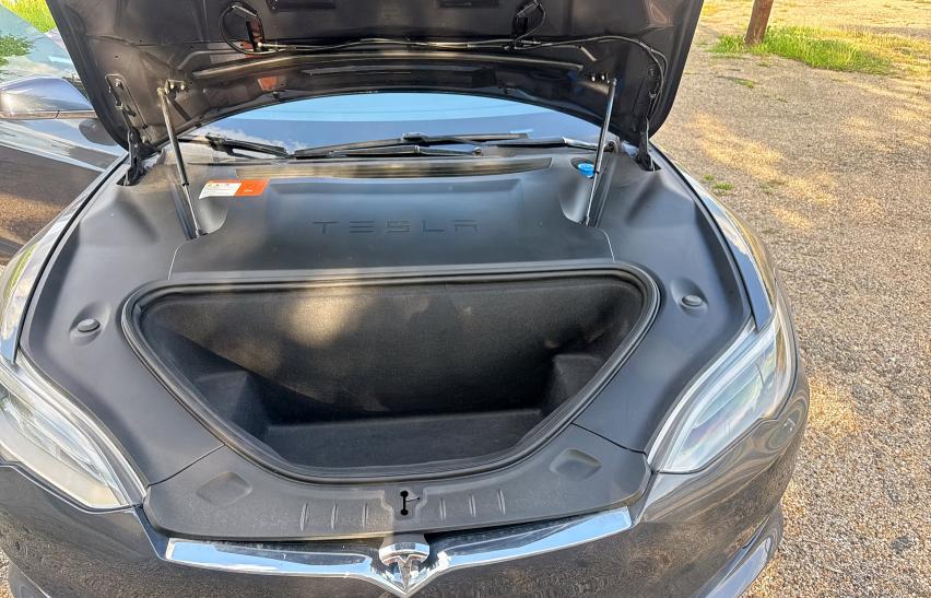 Photo 7 from auction – 2017 TESLA MODEL S with VIN 5YJSA1E14HF195384