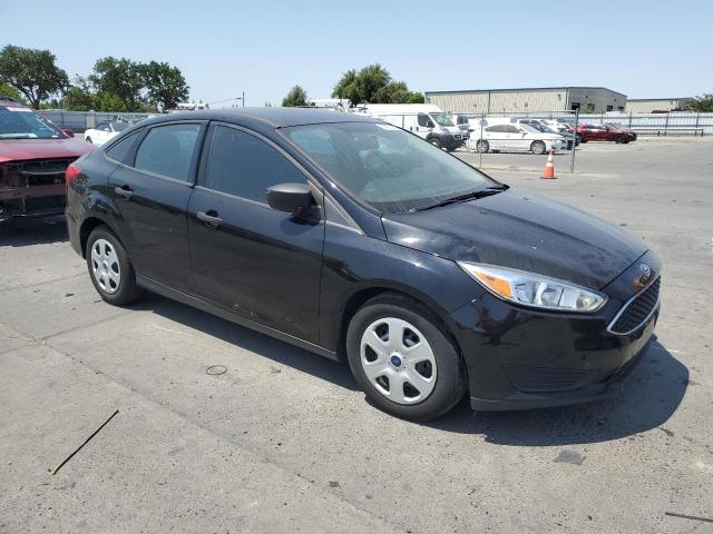 Photo 4 from auction – 2018 FORD FOCUS S with VIN 1FADP3E26JL205336