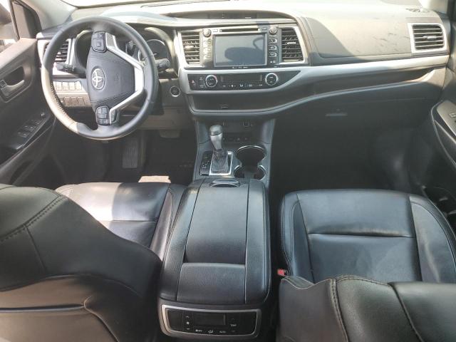 Photo 8 from auction – 2016 TOYOTA HIGHLANDER with VIN 5TDJKRFH6GS321998