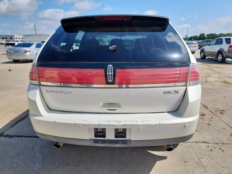 Photo 6 from auction – 2007 LINCOLN MKX with VIN 2LMDU68CX7BJ05936