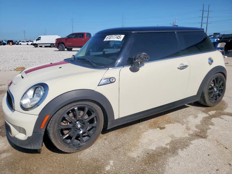 MINI COOPER S 2013 with VIN WMWSV3C50DT477757 - Photo from auction