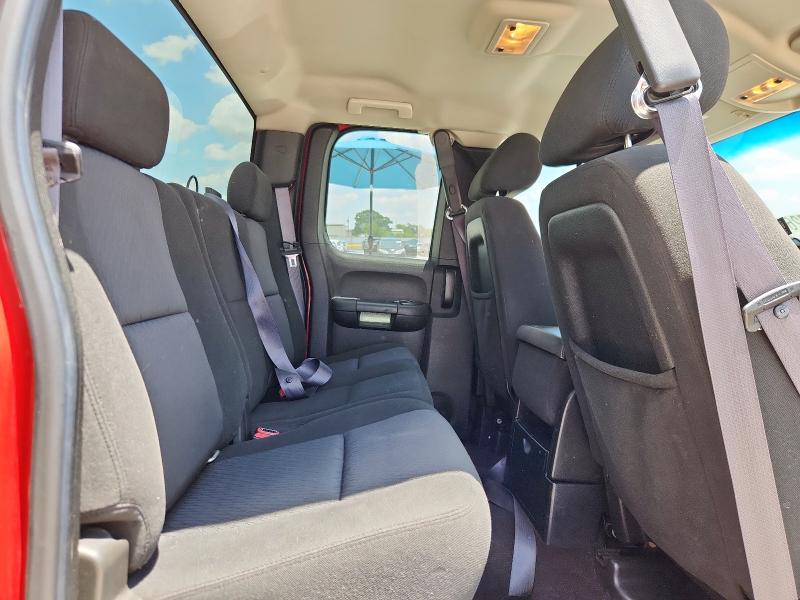 Photo 10 from auction – 2011 CHEVROLET SILVERADO with VIN 1GCRCSE06BZ351299