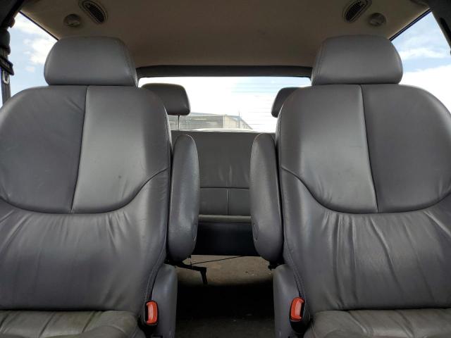Photo 10 from auction – 2000 DODGE GRAND CARA with VIN 1B4GP74L7YB656006