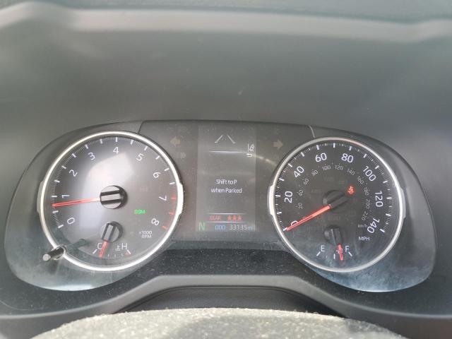 Photo 9 from auction – 2020 TOYOTA RAV4 XLE with VIN JTMW1RFV8LD060197