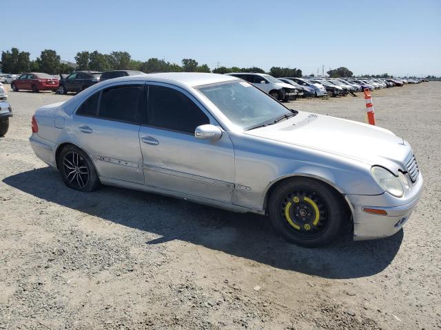 Photo 4 from auction – 2004 MERCEDES-BENZ E 500 with VIN WDBUF70J54A530920