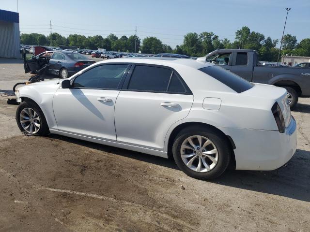 Photo 2 from auction – 2016 CHRYSLER 300 LIMITE with VIN 2C3CCAAG0GH161450