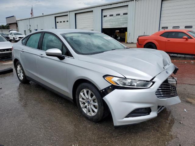 Photo 4 from auction – 2016 FORD FUSION S with VIN 3FA6P0G75GR263772